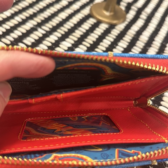 LOUNGEFLY Disney MARVEL Ms. Marvel Cosplay Zip Around Wallet - Picture 15 of 16